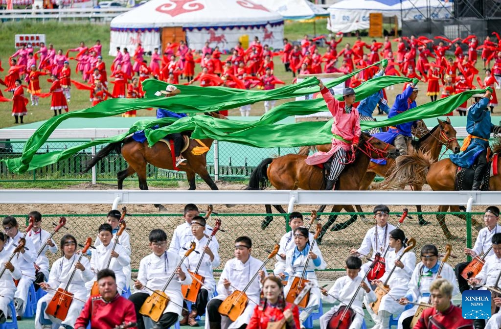 A performance is staged at the opening ceremony of a Nadam fair in Horqin Right Wing Front Banner, Hinggan League, north China's Inner Mongolia Autonomous Region, Aug. 8, 2024. A Nadam fair kicked off here on Thursday. Sport activities and a music festival will be held during the five-day event. (Photo: Xinhua)