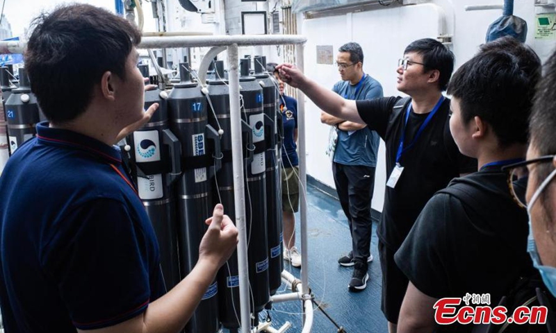 People visit the research vessel Tan Kah Kee docked at the Tsim Sha Tsui Pier in the Hong Kong Special Administrative Region, Aug. 18, 2024. Photo: China News Network