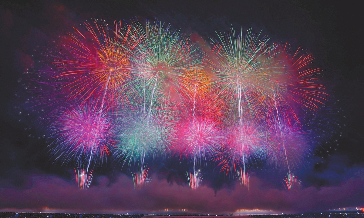Beautiful fireworks light up the sky during Omagari Hanabi, a firework competition, held in Daisen City, Akita Prefecture, Japan on August 31, 2024. Photo: VCG