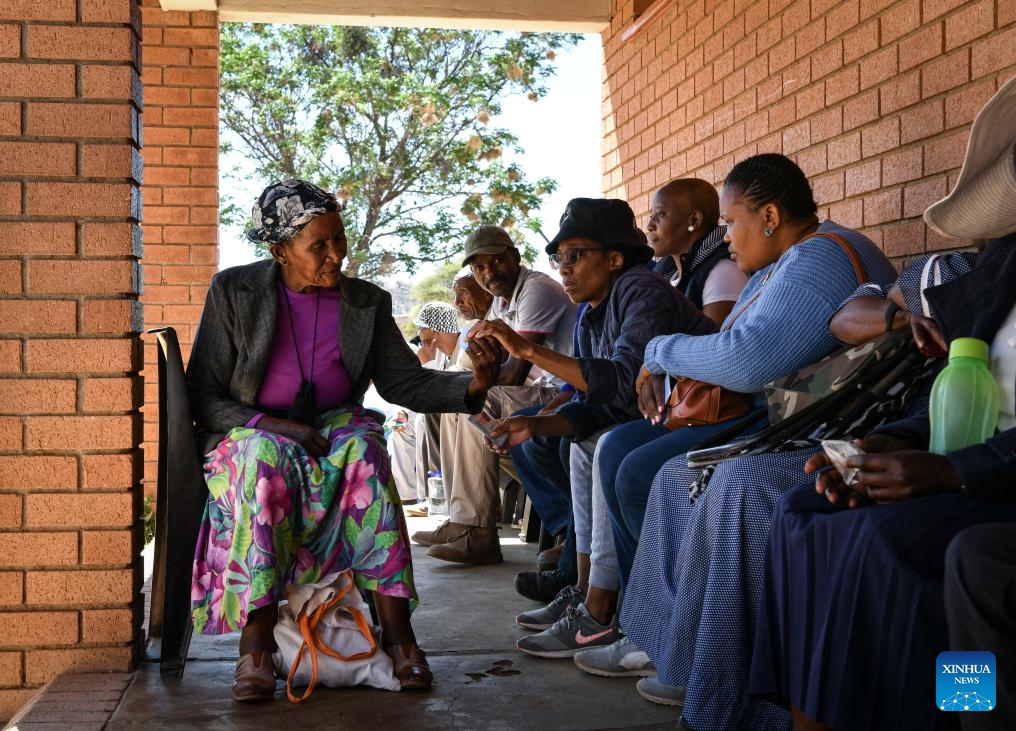 Voters wait outside a polling station in Moshupa Village, Southern District, Botswana, Oct. 30, 2024. (Photo: Xinhua)