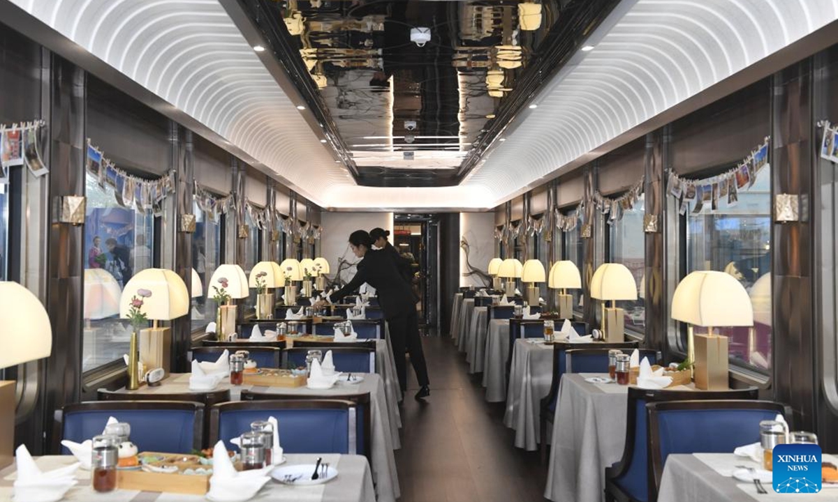 This photo shows the restaurant of a panda-themed tourist train at Anjing Railway Station in Chengdu, southwest China's Sichuan Province, Nov. 10, 2024. (Photo: Xinhua)