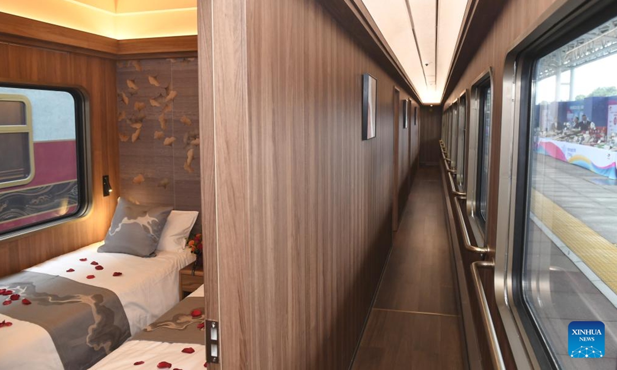 This photo shows an interior view of a panda-themed tourist train at Anjing Railway Station in Chengdu, southwest China's Sichuan Province, Nov. 10, 2024. (Photo: Xinhua)