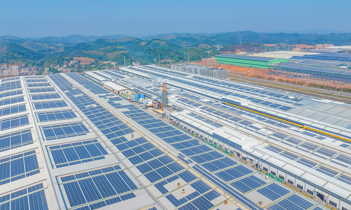 Photovoltaic panels on the roof of enterprises in an economic development zone in Tengxian county, South China's Guangxi Zhuang Autonomous Region, constantly deliver clean energy on December 2, 2024. The zone has nine enterprises with a total of 1.1 million square meters of rooftop area, with total installed capacity of 220.16 megawatts. Photo: VCG