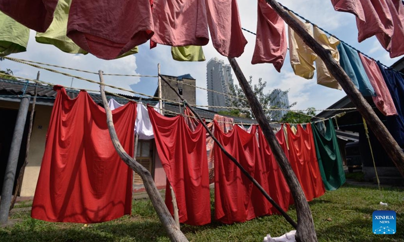 This photo shows a view of a community named Laundrywatte in Colombo, Sri Lanka on Dec. 13, 2024. (Photo: Xinhua)