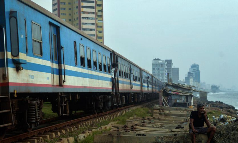 This photo taken on Dec. 18, 2024 shows a train by the sea in Colombo, Sri Lanka.
The coastal railway line, located on the west coast of Sri Lanka and close to the Indian Ocean, is a major railway line in this island country. It is also a famous tourist attraction, where the straight coastline, the carriages without doors, and the beautiful sea view throughout the journey allow people to get the unique Ceylon-style experience. (Photo by Gayan Sameera/Xinhua)