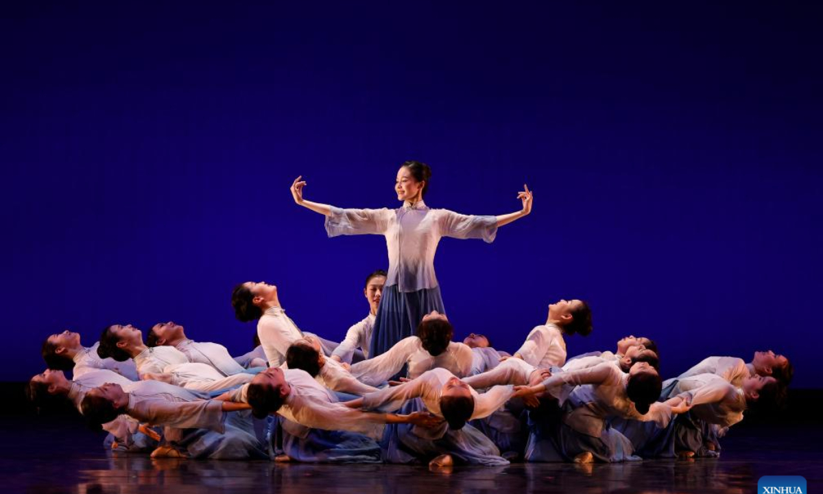 Students from the art troupe of the High School Affiliated to Renmin University of China perform during the Chinese New Year Showcase in Chicago, the United States, Feb. 1, 2025. (Photo by Joe Lerner/Xinhua)