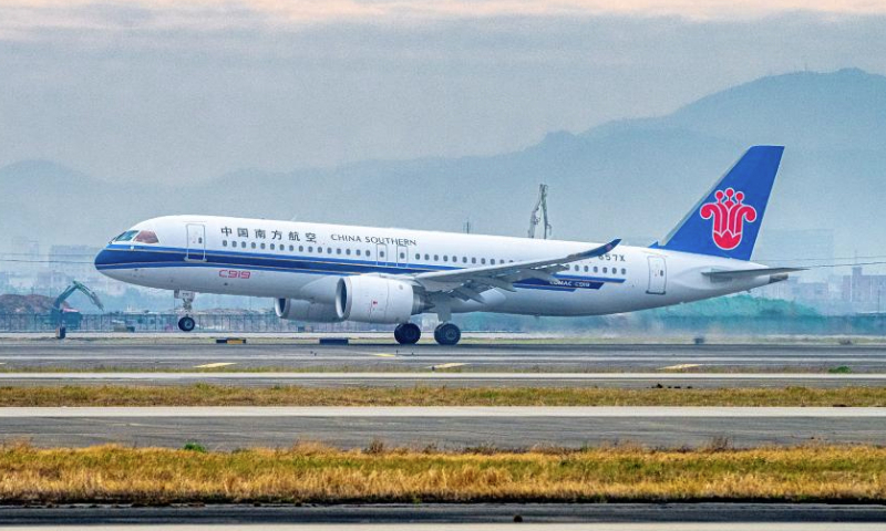 A C919 passenger jet operated by the China Southern Airlines takes off from Guangzhou Baiyun International Airport in south China's Guangdong Province, Jan. 14, 2025.

The China Southern Airlines held a themed activity aboard the C919 aircraft on Tuesday to mark the deployment of the passenger jets for this year's Spring Festival travel rush (also known as chunyun).

All three C919 jets operated by China Southern were deployed on Tuesday, the first day of this year's chunyun, to carry out 10 flights on four routes linking Guangzhou with the cities of Hangzhou, Shanghai, Haikou and Chengdu.

This year's chunyun sees an increased appearance of the home-grown C919 aircraft, a symbol of China's technological and industrial advancement. (Xinhua/Wang Ruiping)
