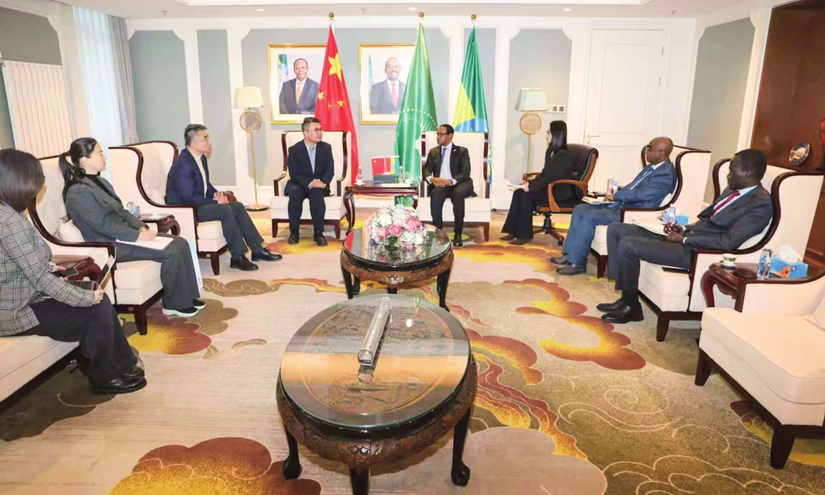 Tefera Derbew Yimam, Ethiopian Ambassador to China (4th from right), meets Ge Lei, secretary-general of the China Tourism Association (CTA) and his party at the Embassy of Ethiopia in China on January 6, 2025. Photo: Courtesy of the Embassy of Ethiopia