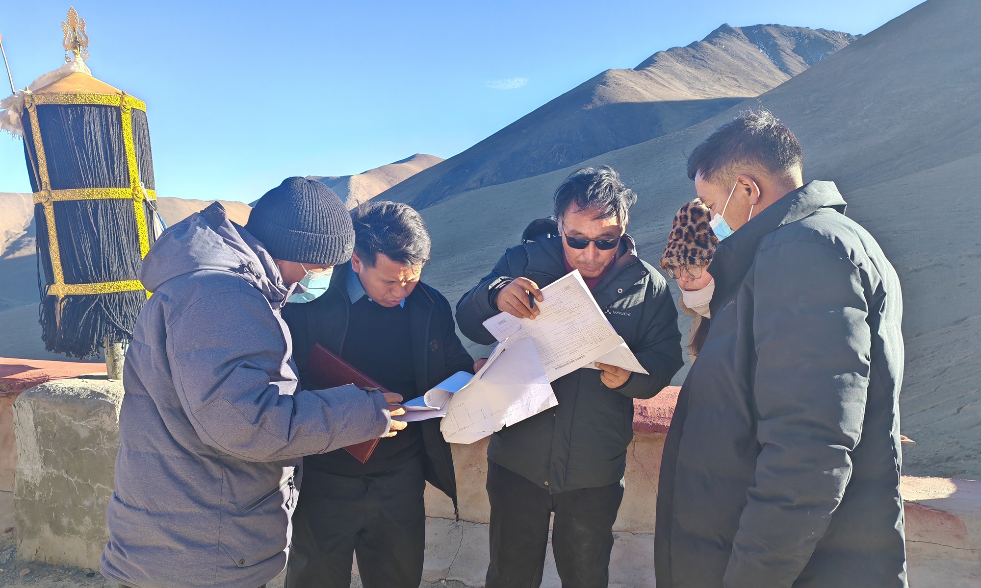 An emergency cultural heritage team on Sunday has headed to Dingjie county, one of the areas affected by the recent 6.8-magnitude earthquake in Xizang Autonomous Region, to conduct inspections on the damage to cultural heritage sites. Photo: Courtesy of Wangjiu