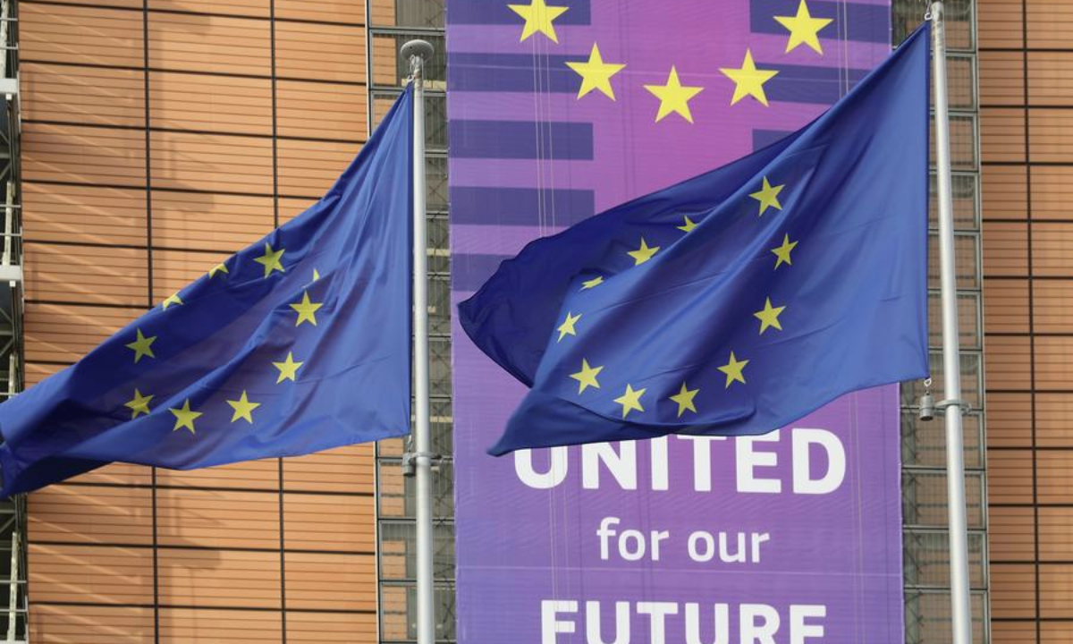 Flags of the European Union fly outside the Berlaymont Building, the European Commission headquarters, in Brussels, Belgium, Jan. 29, 2025. (Xinhua/Meng Dingbo)