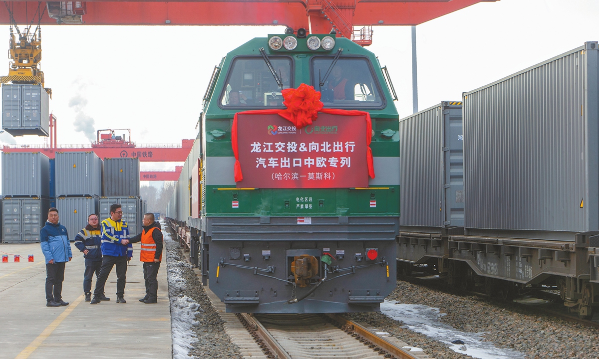 A Harbin-Moscow China-Europe freight train readyfor departure at Harbin International Container Center Station Photo: VCG