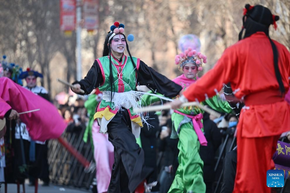 People perform during a memorial ceremony for Chinese sea goddess Mazu in north China's Tianjin Municipality, Feb. 13, 2025. Gegu Baonianhui, a memorial ceremony for Chinese sea goddess Mazu observed in Gegu Township, was staged on Thursday in Tianjin. This memorial ceremony was included in national intangible cultural heritage list in 2014. It is an important activity for the locals to celebrate the Chinese New Year and pray for good luck. (Photo: Xinhua)