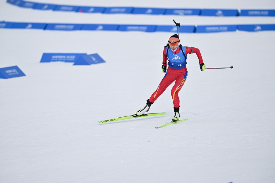 Meng Fanqi of China competes in the biathlon women's 4x6km relay at the 9th Asian Winter Games in Yabuli, northeast China's Heilongjiang Province, Feb. 13, 2025. (Photo: Xinhua)