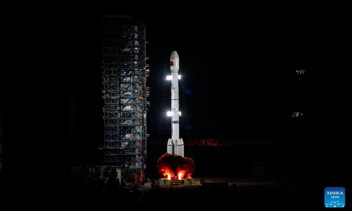 A Long March-3B carrier rocket carrying the satellite Zhongxing-10R blasts off from the Xichang Satellite Launch Center in southwest China's Sichuan Province, Feb. 22, 2025. The satellite Zhongxing-10R was launched at 8:11 p.m. (Beijing Time) by a Long March-3B carrier rocket, and entered the preset orbit successfully. (Photo by Yang Xi/Xinhua)