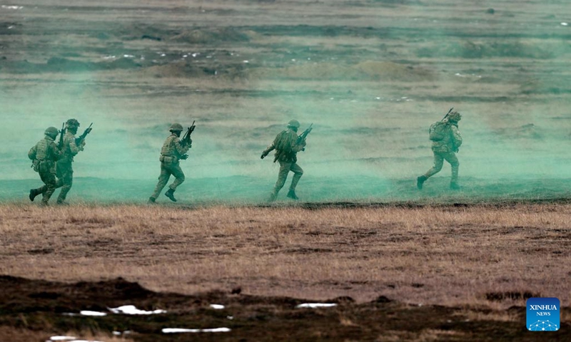 NATO soldiers participate in NATO's Steadfast Dart 2025 exercise at a training range in Smardan, Romania, on Feb. 19, 2025. (Photo: Xinhua)