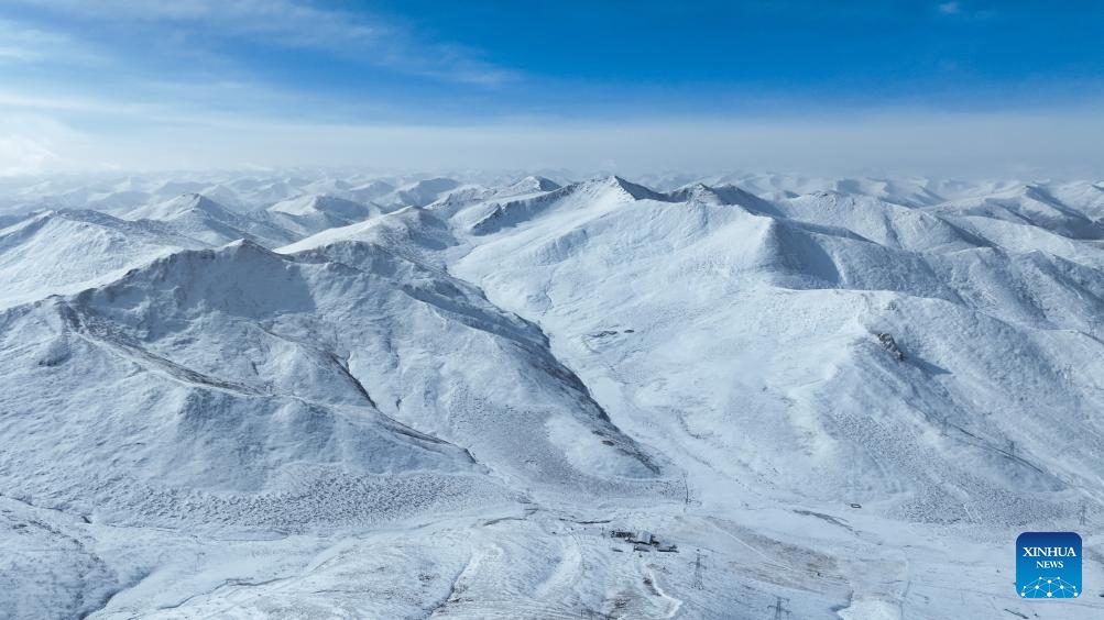 An aerial drone photo taken on March 8, 2025 shows the snow scenery in Gande County of Tibetan Autonomous Prefecture of Golog, northwest China's Qinghai Province. (Photo: Xinhua)
