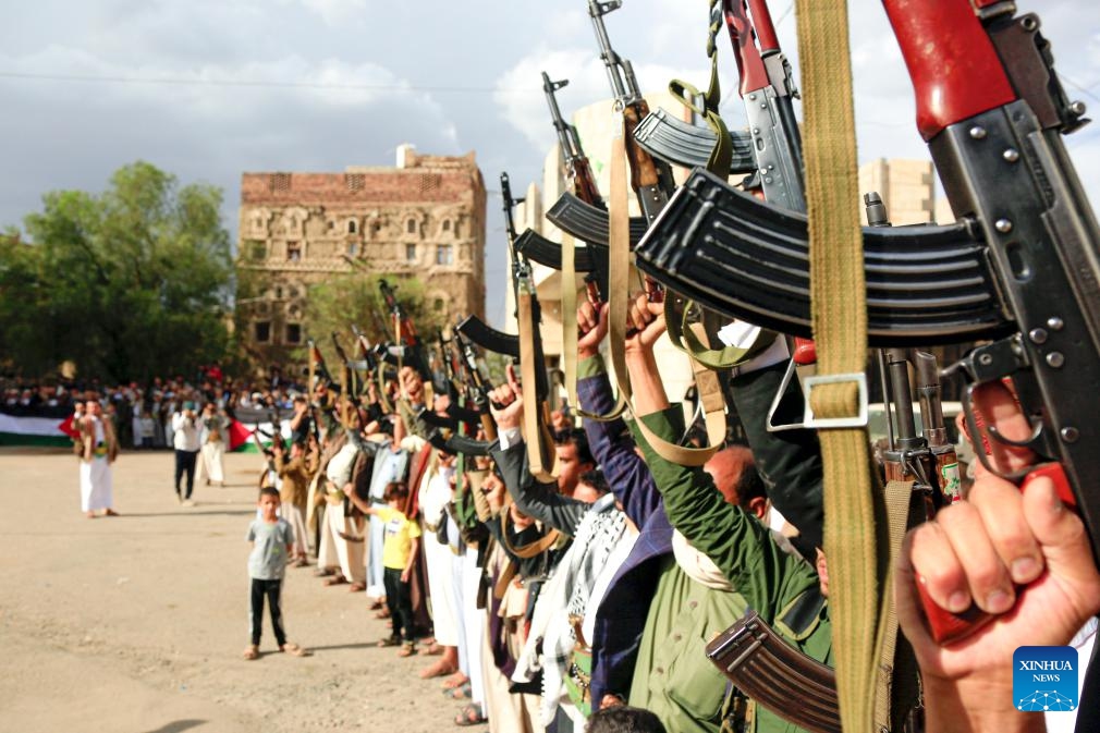 Armed men loyal to the Houthi group participate in an armed tribal rally supporting the resumption of attacks against Israeli ships, in Sanaa, Yemen, on March 11, 2025. (Photo: Xinhua)