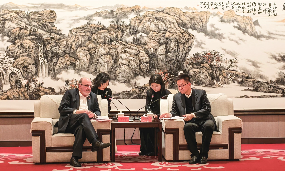 Cuban Ambassador to China Alberto Blanco Silva holds talks with Ma Yujun, mayor of Shijiazhuang during his visit to Shijiazhuang, North China's Hebei Province on March 18, 2025. Photo: Courtesy of the Embassy of the Republic of Cuba in China