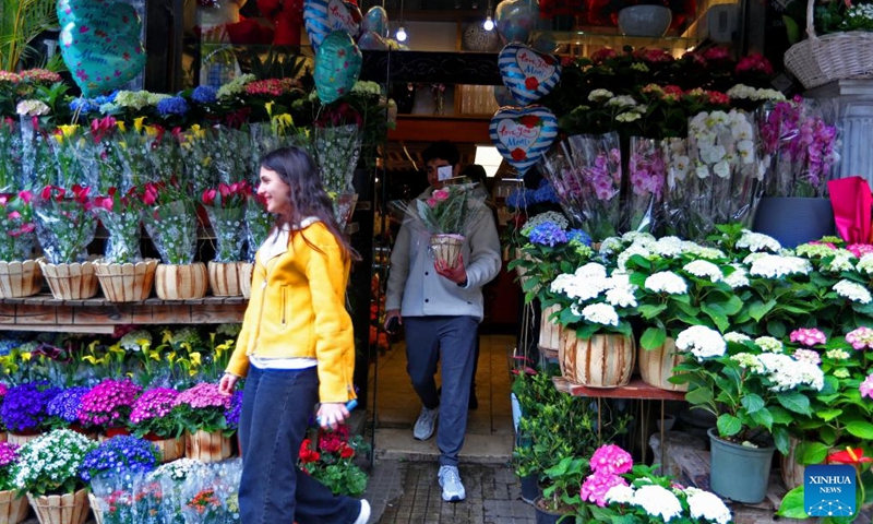People buy flowers for Mother's Day in Beirut, Lebanon, on March 20, 2025. The locals celebrate Mother's Day on March 21. (Photo: Xinhua)