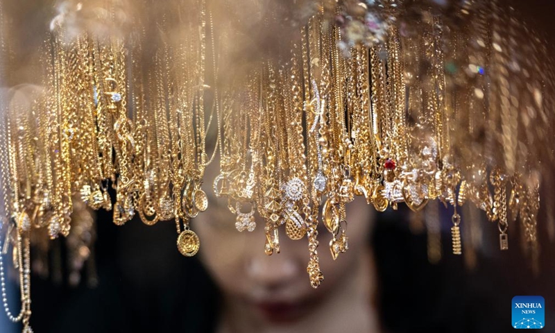 Jewelry is pictured at a stall of a night market in Pamulang, South Tangerang, Indonesia, March 22, 2025. Photo: Xinhua