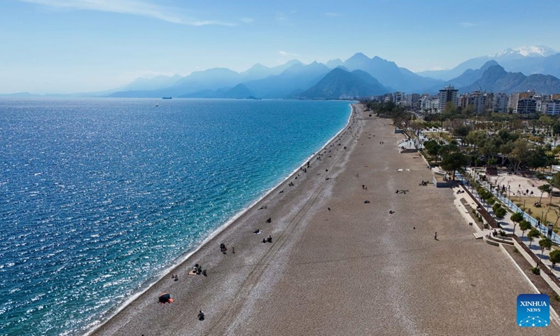 An aerial drone photo taken on March 23, 2025 shows the beach scenery in Antalya, Türkiye. Photo: Xinhua