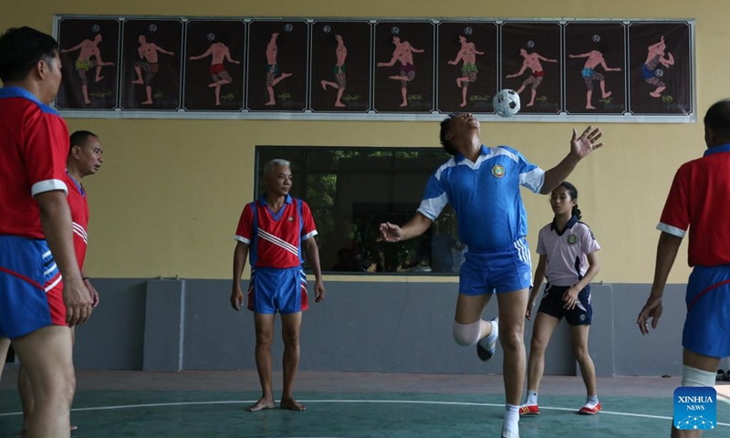 People play Chinlone (caneball) at an indoor stadium in Yangon, Myanmar, March 22, 2025. Photo: Xinhua