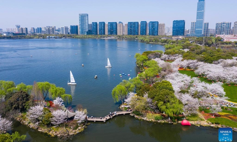 An aerial drone photo taken on March 24, 2025 shows the scenery at a park in Keqiao District of Shaoxing, east China's Zhejiang Province. (Photo: Xinhua)