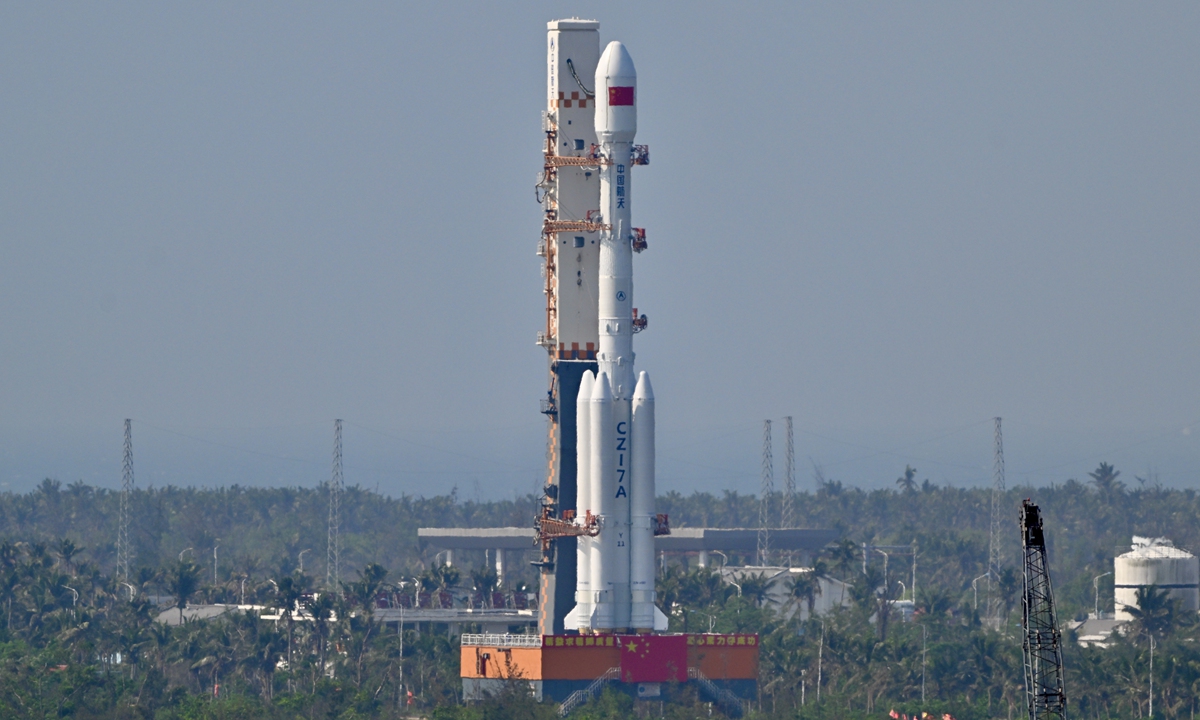 A Long March-7A Y11 rocket is transferred to the launch pad at the Wenchang Space Launch Center in South China's Hainan Province on March 27, 2025, marking the final phase of preparations before launch. Photo: VCG