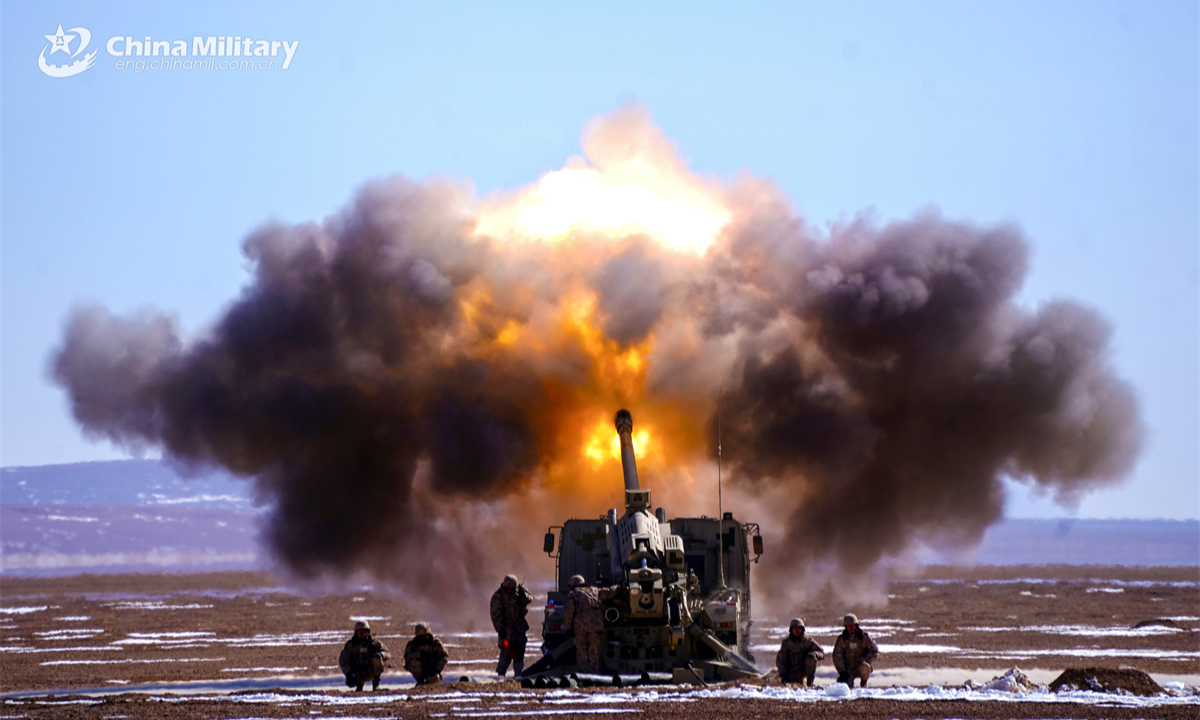 A PCL-181 wheeled self-propelled howitzer attached to a regiment under the Chinese PLA Army spits fire during a live-fire shooting training exercise on April 7, 2025. (Photo：eng.chinamil.com.cn)