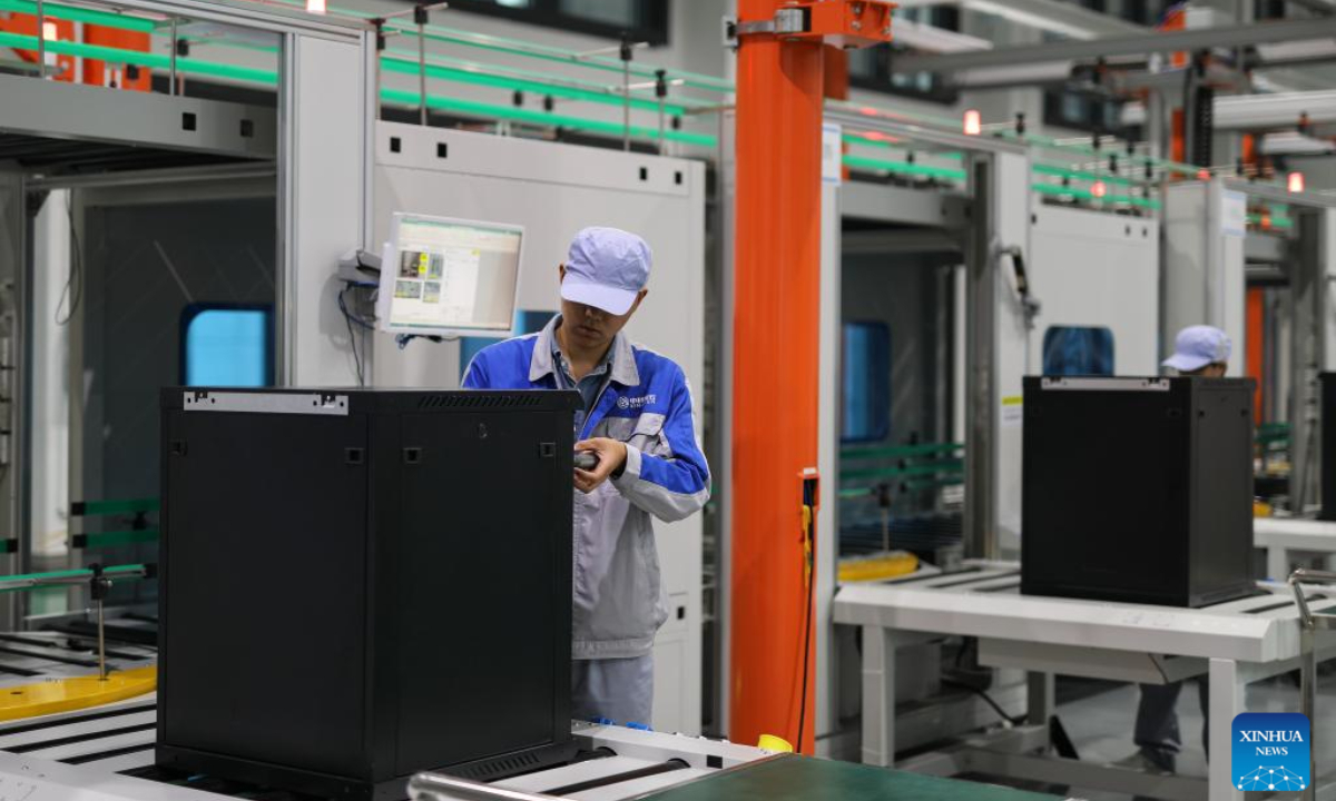 An employee works at a company providing data solutions for satellite internet in Hebi, central China's Henan Province, April 21, 2025. Photo:Xinhua