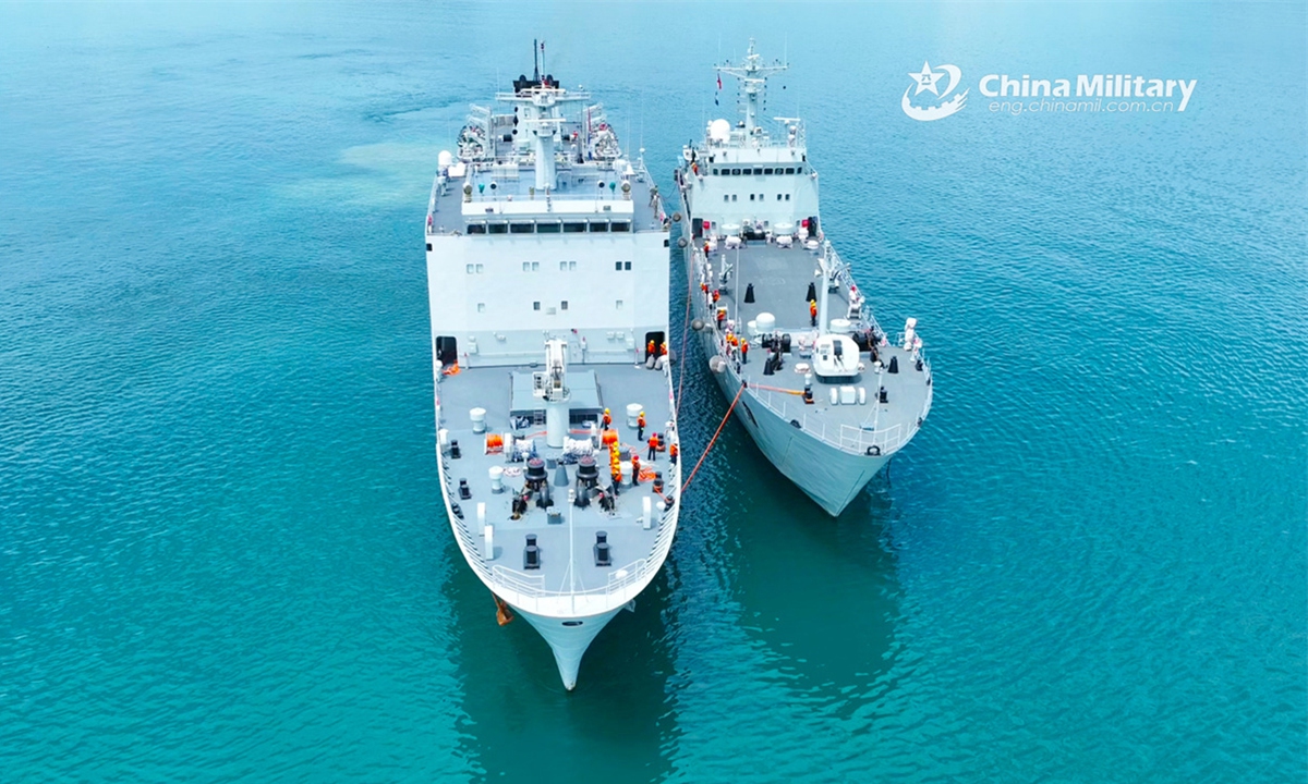 The medium landing ship Huashan (Hull 945) attached to a naval service ship group under the Chinese PLA Southern Theater Command dashes towards the beachhead during a maritime combat training exercise in the South China Sea in early March, 2025. (Photo: eng.chinamil.com.cn)