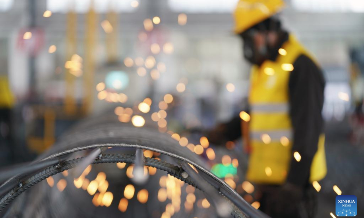 A worker conducts welding operation at a steel processing factory for the capacity expansion project of the Jiamusi-Tongjiang Railway in northeast China's Heilongjiang Province, March 29, 2025. Recently, the Jiamusi-Tongjiang Railway in Heilongjiang has resumed its construction on capacity expansion upgrade.

The capacity expansion project, spanning a total length of 258.25 kilometers, is expected to enhance the railway's train handling capacity by three times. Upon completion, the Jiamusi-Tongjiang Railway will further meet the needs of the China-Europe freight train services in Tongjiang Railway Port. (Xinhua/Wang Song)