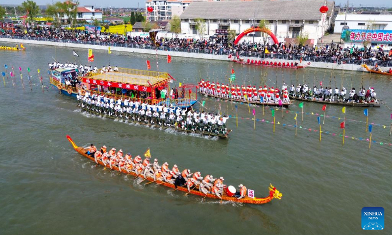 This photo taken on April 4, 2025 shows boats sailing during the Maoshan boat fair in Xinghua City, east China's Jiangsu Province. The annual Maoshan boat fair in Xinghua was held on Friday. The event was listed as a national intangible cultural heritage in 2014. (Photo by Yang Yugang/Xinhua)