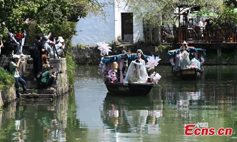 A boat parade is held during a celebration for the Huazhao Festival in Xixi Wetland, Hangzhou, east China's Zhejiang Province, March 24, 2025.  (Photo: China News Service)
