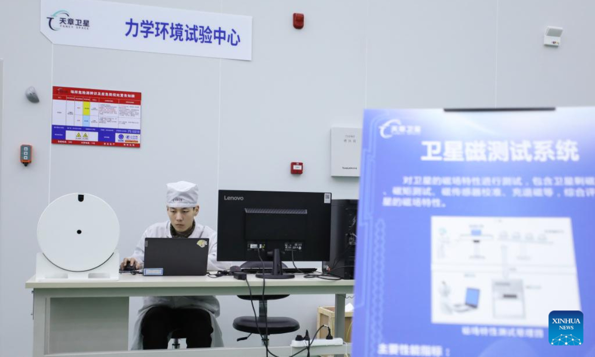 An employee works at a workshop of a satellite manufacturing base in Hebi, central China's Henan Province, April 21, 2025. Photo:Xinhua
