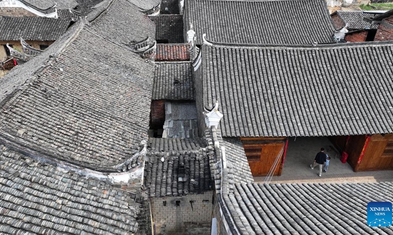An aerial drone photo taken on March 26, 2025 shows part of the Hu Family Courtyard in Lingling District of Yongzhou City, central China's Hunan Province. Boasting a history of hundreds of years, the Zhou Family Courtyard and the Hu Family Courtyard, with their houses crisscrossing in a tightly structured and meticulously arranged layout, showcase a long history and rich cultural heritage of traditional Chinese villages. (Photo: Xinhua)