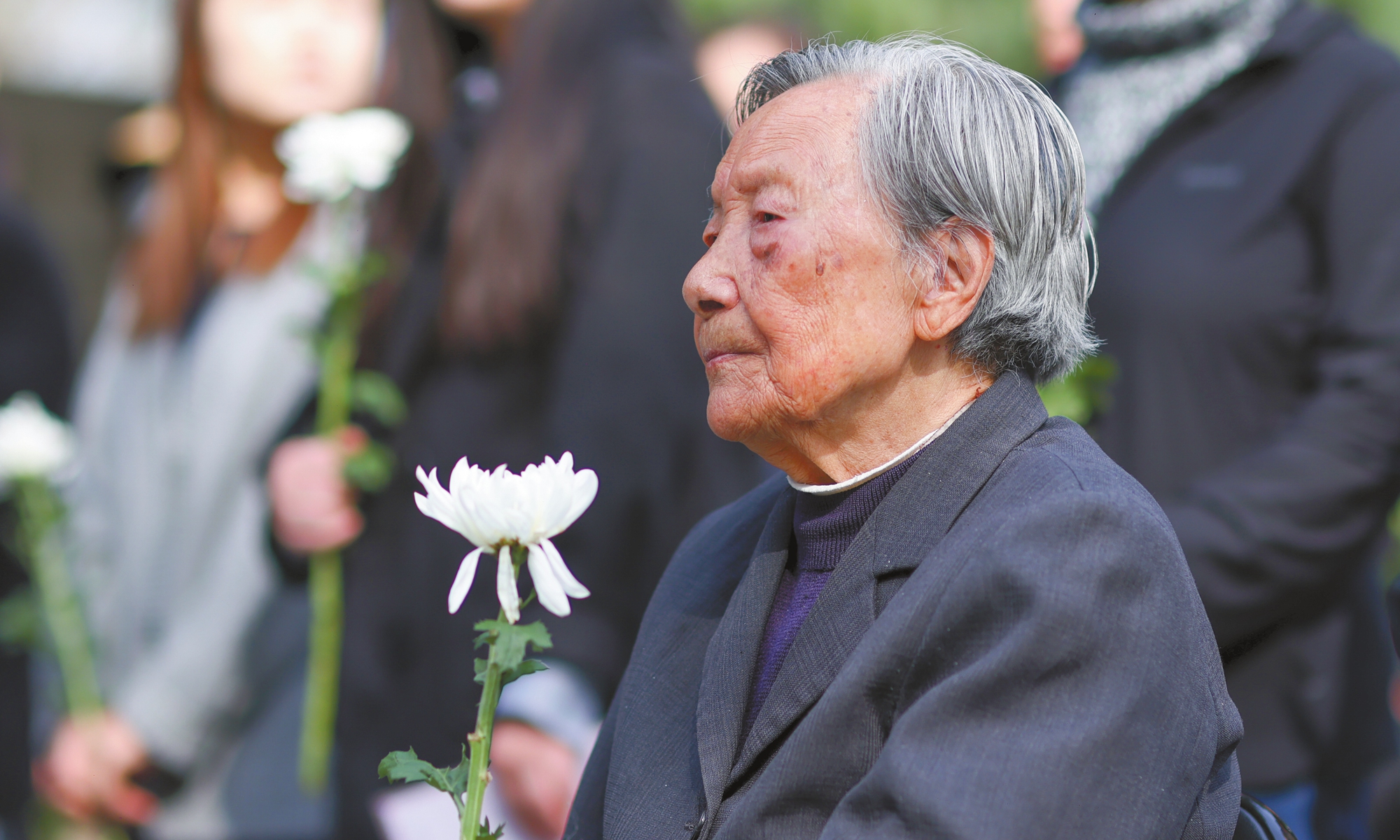 People mourn at the Memorial Hall of the Victims in Nanjing Massacre by Japanese Invaders, in Nanjing, East China's Jiangsu Province on April 4, 2025. Photos: VCG