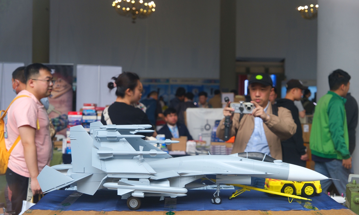 Visitors from around the world gather in Beijing for the 23th Hobby Expo China, which wrapped up on April 20, 2025. Covering 31,000 square meters, the event drew hundreds of exhibitors and tens of thousands of professionals, showcasing a wide range of gadgets from static aircraft and car models to dynamic, interactive designs. 
Photo: VCG