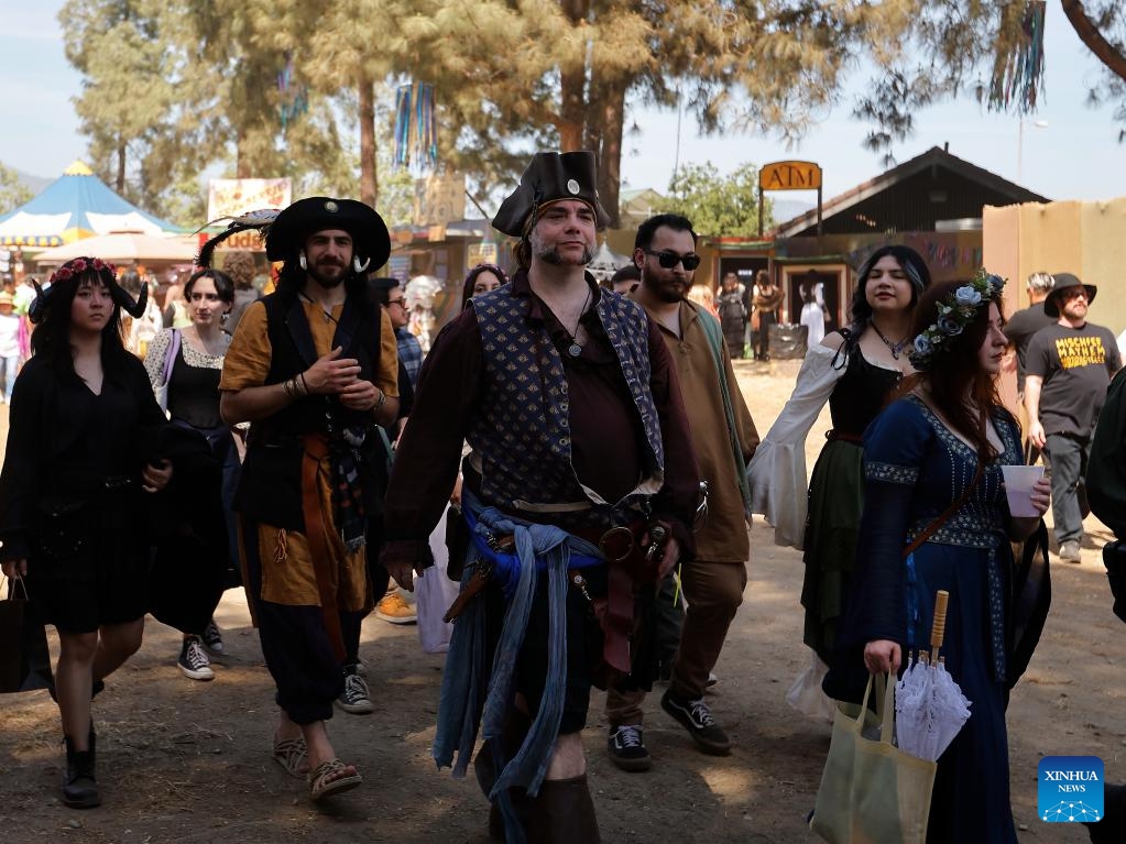 People in costumes participate in the Renaissance Pleasure Faire in Irwindale, Los Angeles County, the United States, on April 20, 2025. (Photo: Xinhua)