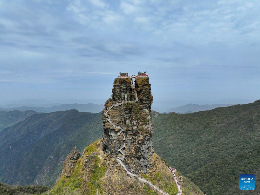 An aerial drone photo taken on April 15, 2025 shows the scenery of Mount Fanjing in Tongren City, southwest China's Guizhou Province. Mount Fanjing is a World Heritage Site that covers an area of 775 square kilometers. It not only provides an important glimpse into geological evolution in southern China but also serves as an ecological security barrier in the middle and upper reaches of the Yangtze River. (Photo: Xinhua)