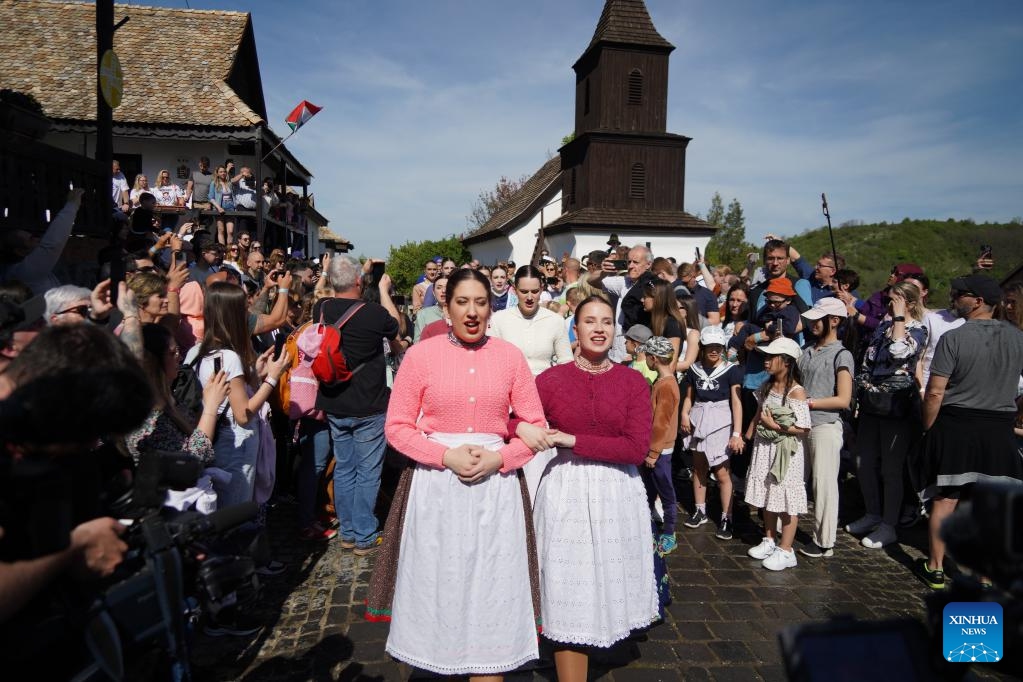 People celebrate Easter in Holloko, Hungary, on April 21, 2025. (Photo: Xinhua)