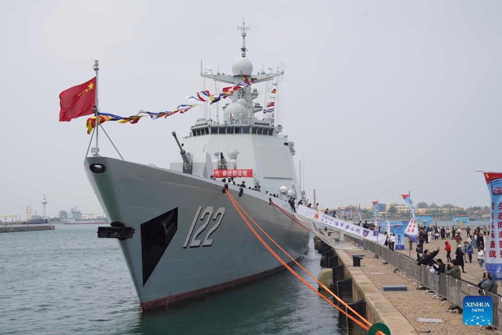 People participate in a naval vessel open day event to mark the 76th anniversary of the Chinese People's Liberation Army (PLA) Navy in Qingdao, east China's Shandong Province, April 22, 2025. The Chinese People's Liberation Army (PLA) Navy marked its 76th anniversary on Wednesday, reaffirming its commitment to becoming a world-class naval force dedicated to safeguarding both national security and global peace. (Photo: Xinhua)