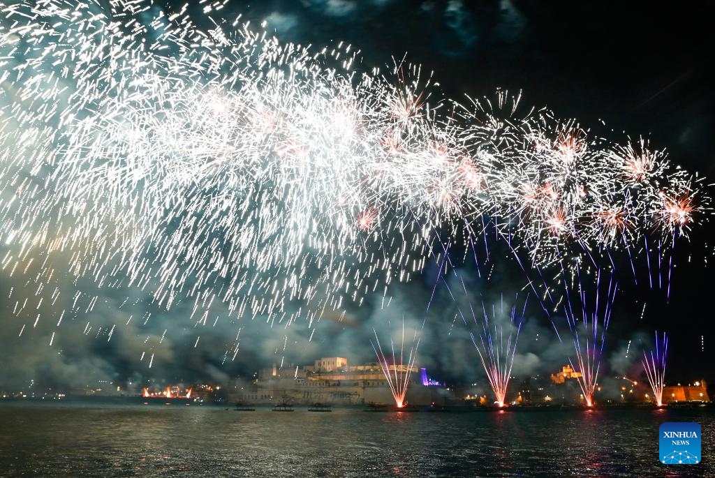 Fireworks light up the sky during the Malta International Fireworks Festival at the Grand Harbor, Valletta, Malta, April 25, 2025. The annual fireworks festival kicked off here on Tuesday and will last until April 30. (Photo: Xinhua)