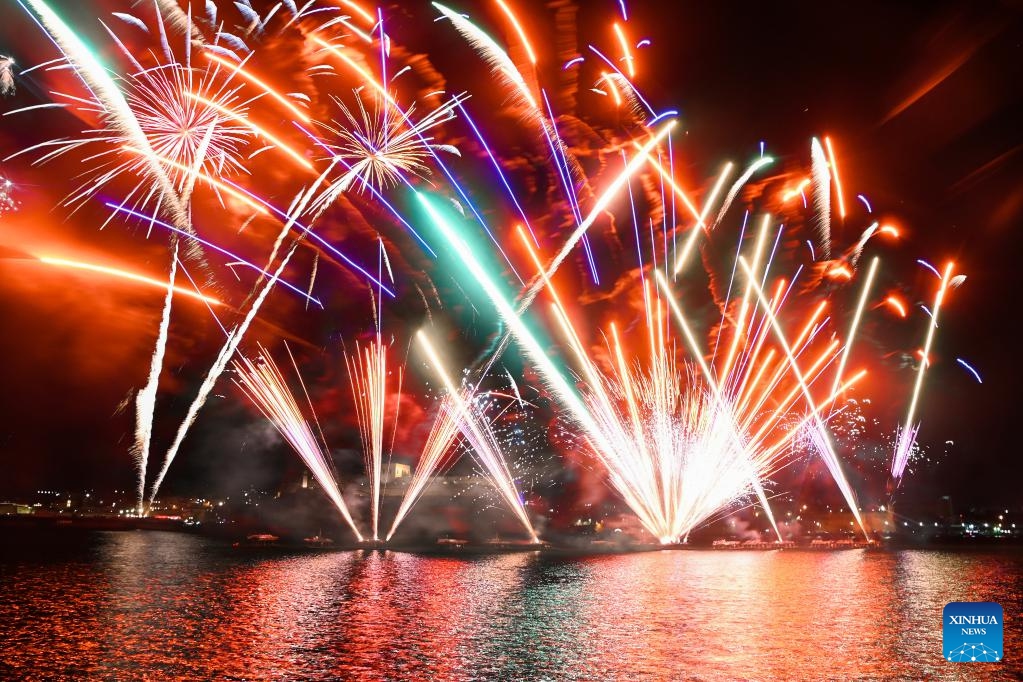 Fireworks light up the sky during the Malta International Fireworks Festival at the Grand Harbor, Valletta, Malta, April 25, 2025. The annual fireworks festival kicked off here on Tuesday and will last until April 30. (Photo: Xinhua)