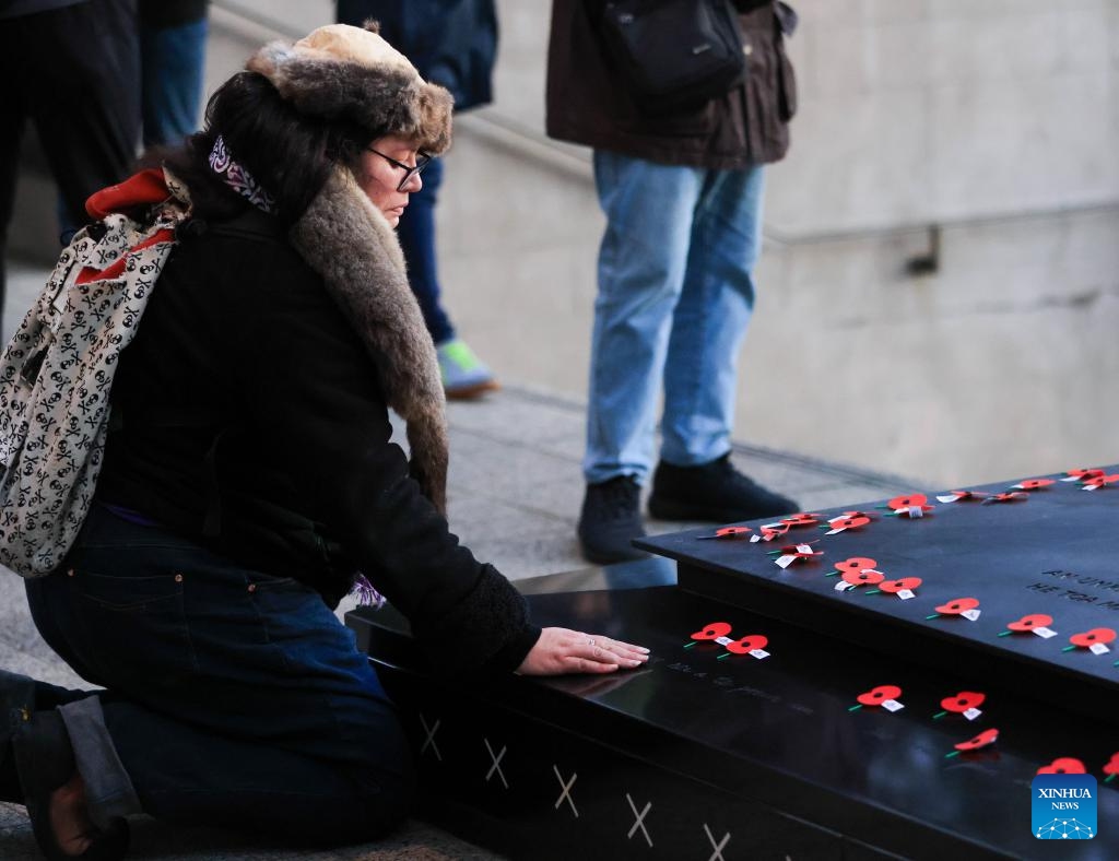 A woman takes part in the Anzac Day memorial in Wellington, New Zealand, April 25, 2025. Anzac Day, which falls on April 25, marks the anniversary of the first major military action fought by Australian and New Zealand Army Corps (Anzac) in World War I on Turkey's Gallipoli Peninsula in 1915. (Photo: Xinhua)
