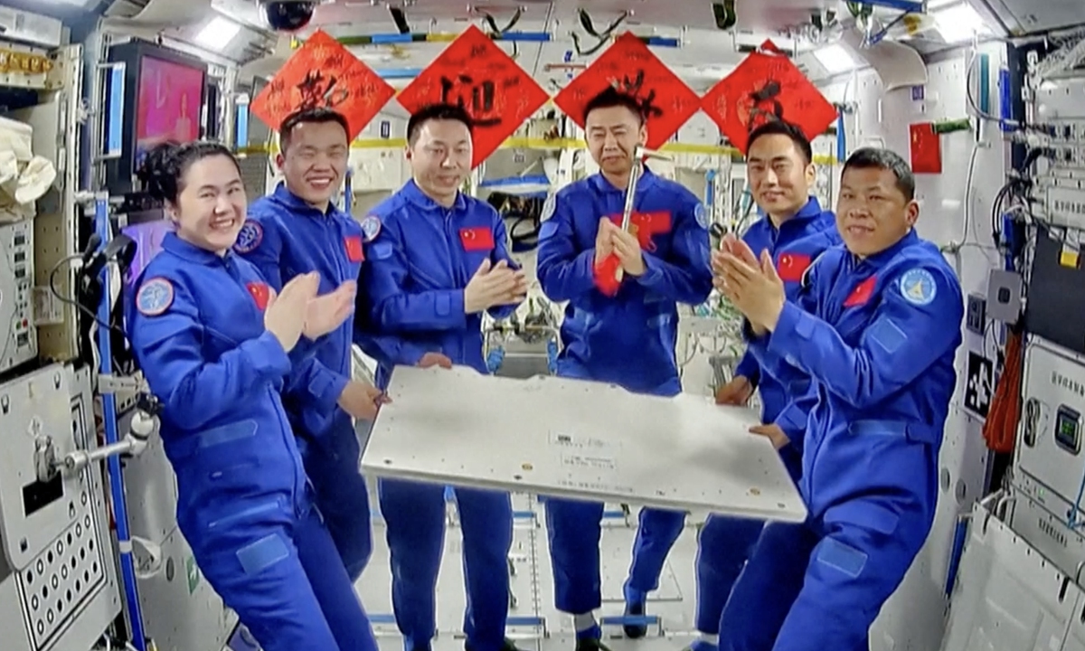 The crew of China's Shenzhou-19 spacecraft holds a handover ceremony with the Shenzhou-20 crew on April 27, 2025. Shenzhou-19 taikonauts will return to the Earth on April 29. Photo: China Manned Space Agency