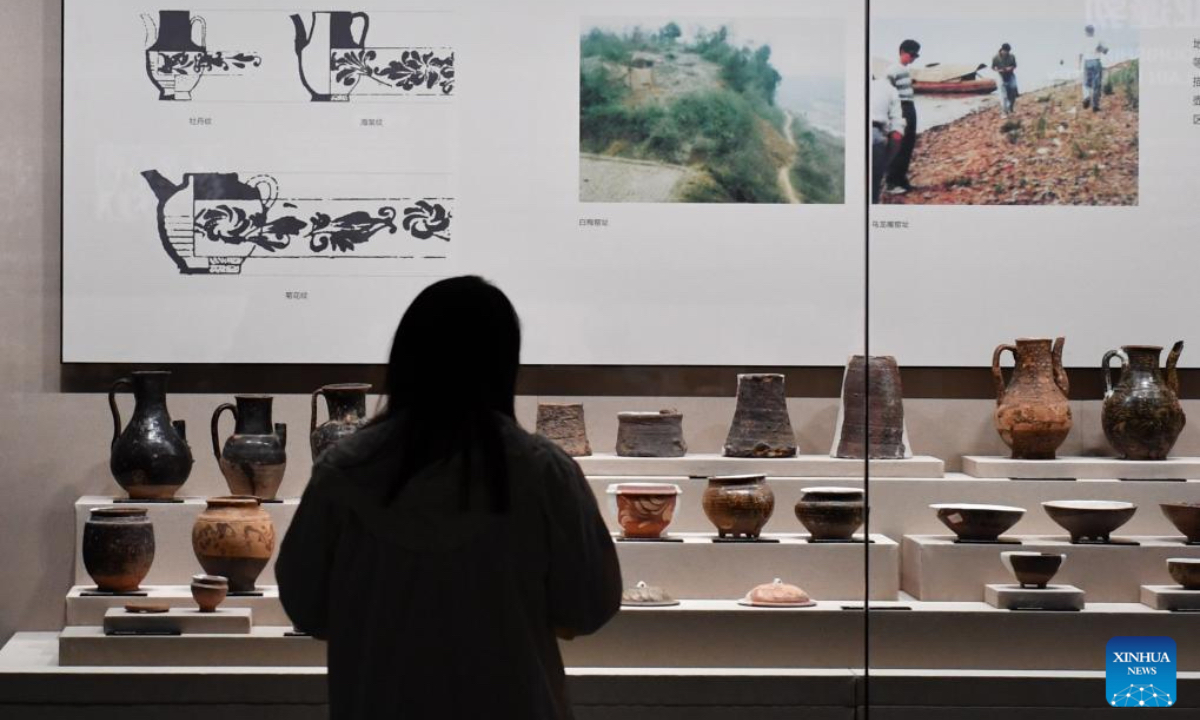 People visit Yueyang Museum in Yueyang City, central China's Hunan Province, May 10, 2025. Yueyang Museum reopened to the public on Saturday after a temporary closure for renovation of space layout and exhibition area in the museum since Feb. 19, 2025. (Xinhua/Chen Zhenhai)
