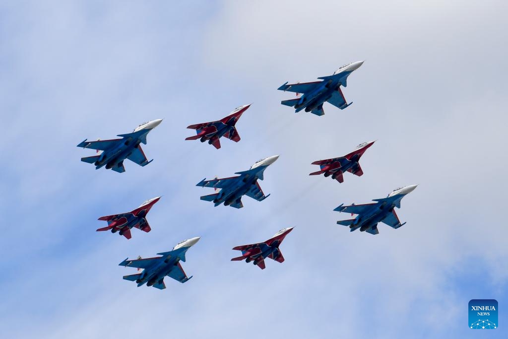 Aircraft fly in formation during a rehearsal for the Victory Day military parade, which marks the 80th anniversary of the Victory in the Soviet Union's Great Patriotic War, in Moscow, Russia, May 7, 2025. (Photo: Xinhua)