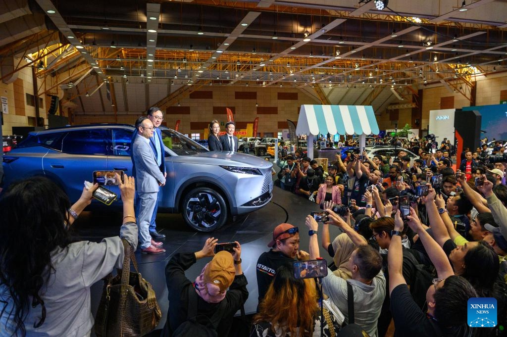 People attend a media preview of the Malaysia Autoshow 2025 in Kuala Lumpur, Malaysia, May 8, 2025. The Malaysia Autoshow 2025 will be held here from May 9 to May 15. (Photo: Xinhua)