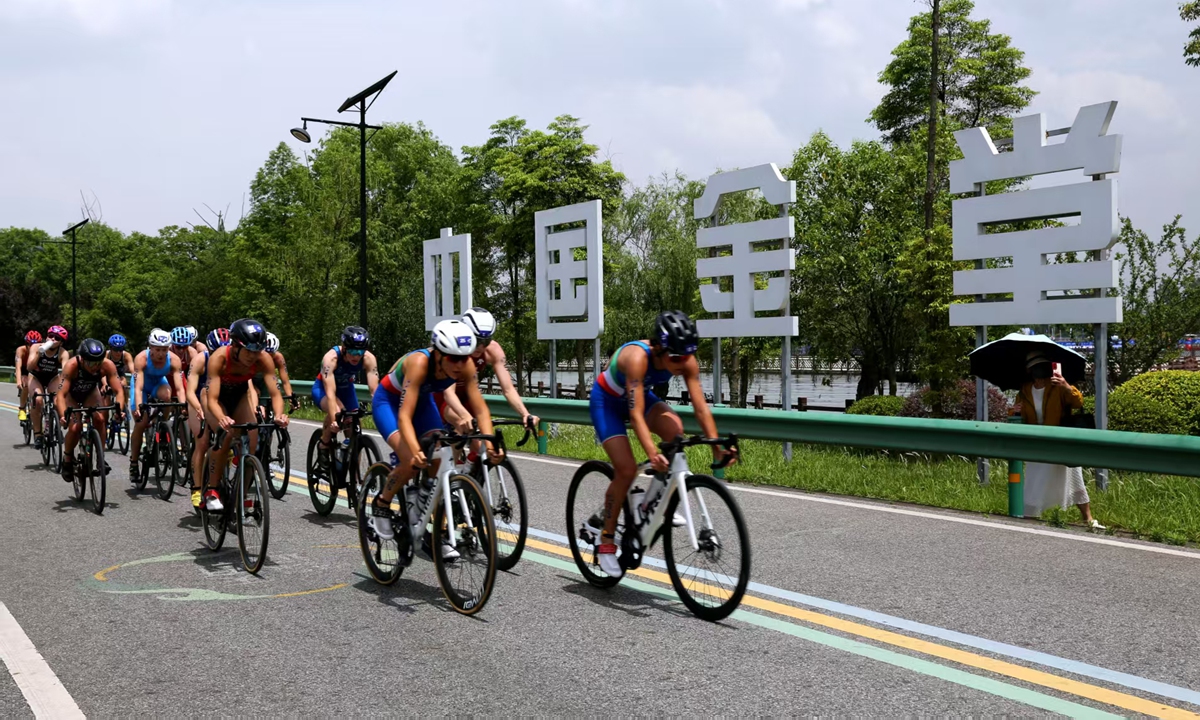 Top athletes shine at 2025 World Triathlon Cup in Chengdu